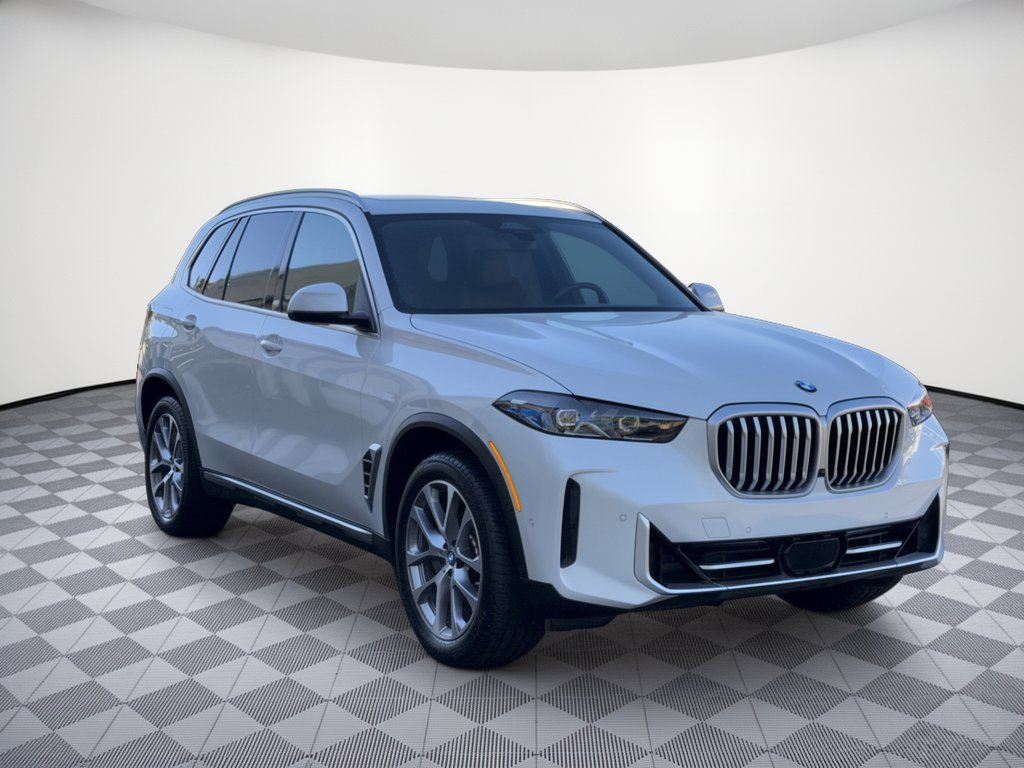 Used 2026 BMW X5 sDrive40i w/ Premium Package RWD image 7