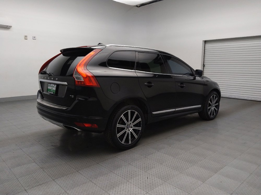 Used 2015 Volvo XC60 T5 Platinum image 9
