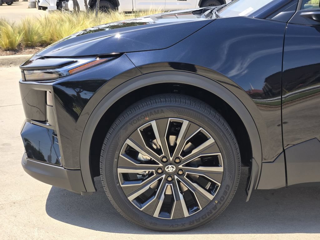 New 2026 Toyota C-HR AWD/4WD image 7