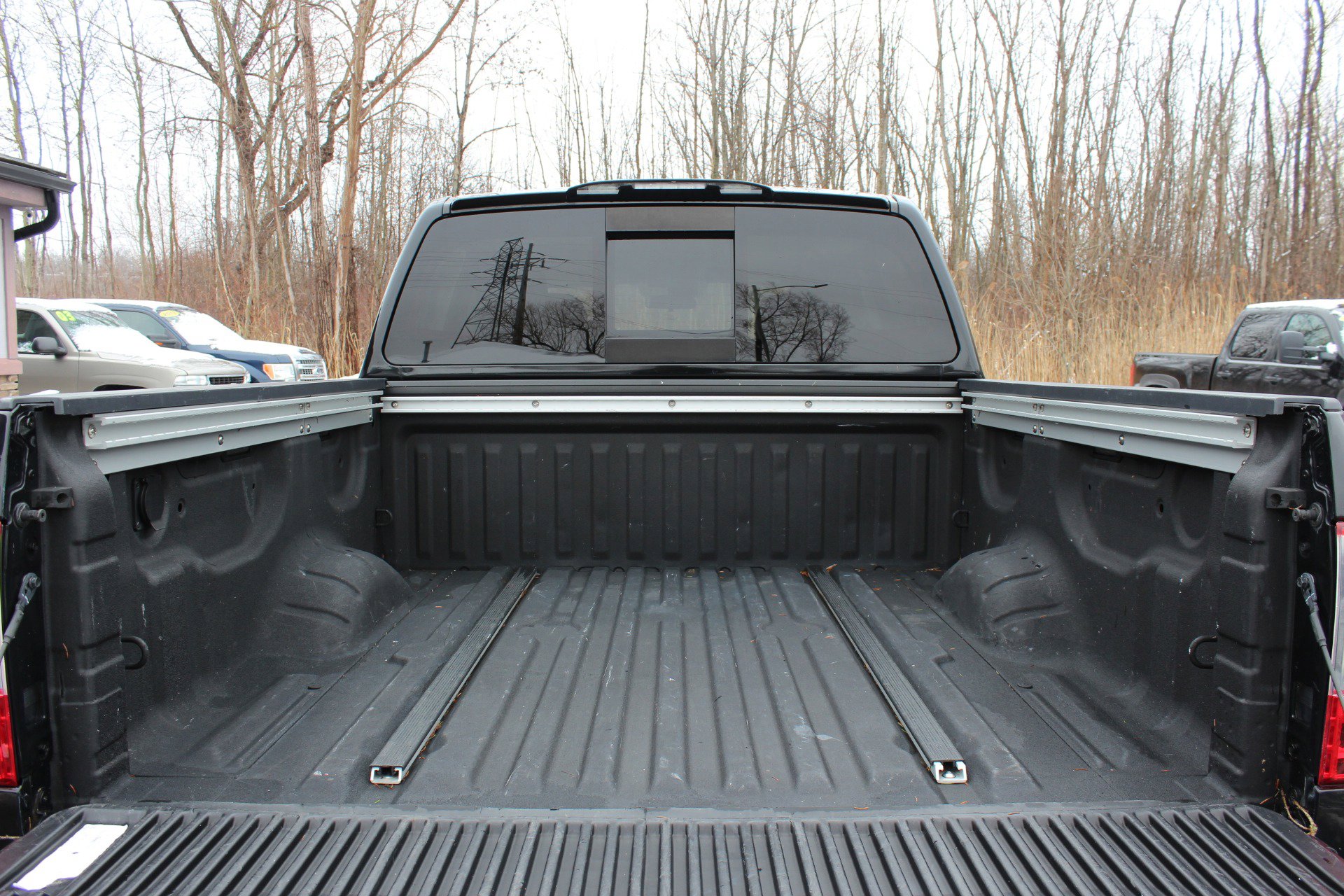 Used 2019 Nissan Titan PRO-4X w/ Pro-4x Utility Package image 7