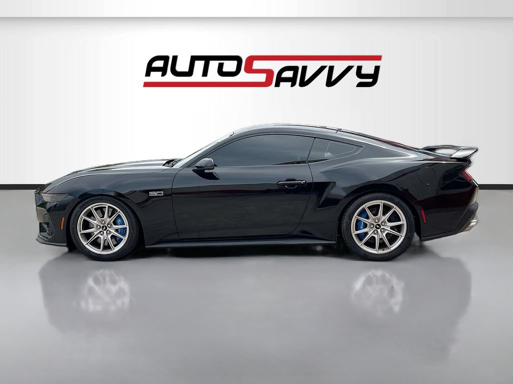 Used 2024 Ford Mustang GT Premium RWD image 4