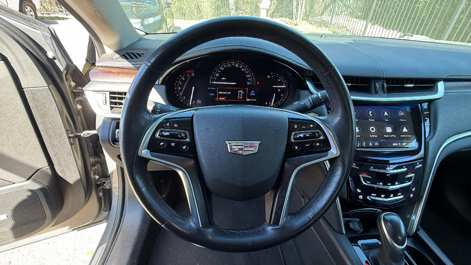 Used 2019 Cadillac XTS Luxury image 15