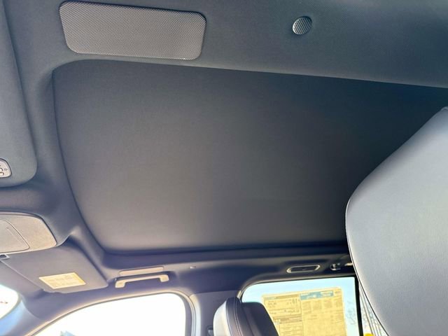 New 2026 Ford Expedition Platinum w/ Stealth Performance Package AWD/4WD image 22