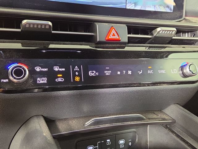 Certified 2026 Kia Sportage SX Prestige AWD/4WD image 18