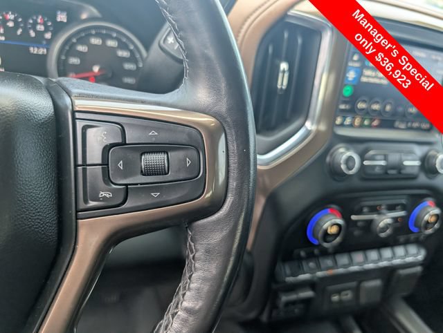 Used 2022 Chevrolet Silverado 1500 High Country w/ Technology Package AWD/4WD image 20