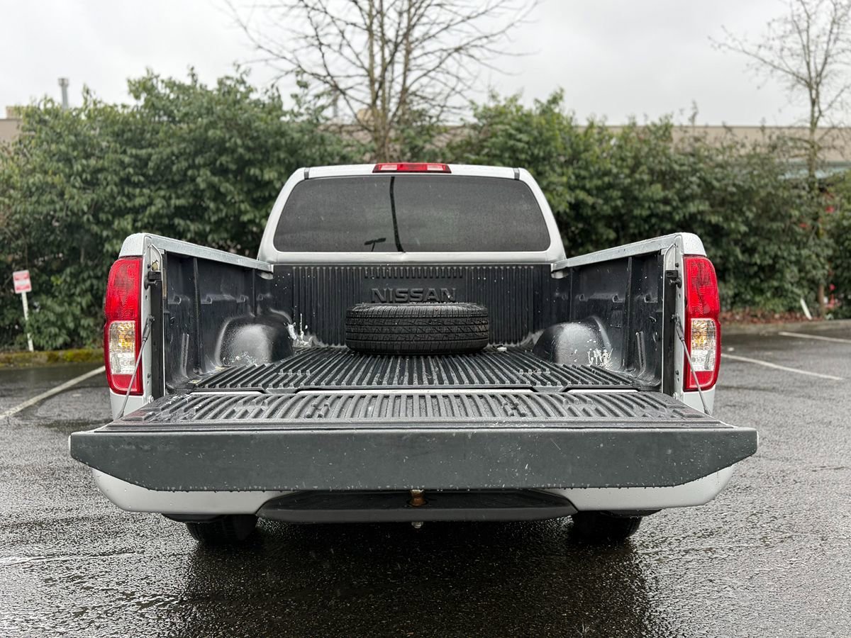 Used 2018 Nissan Frontier S image 10
