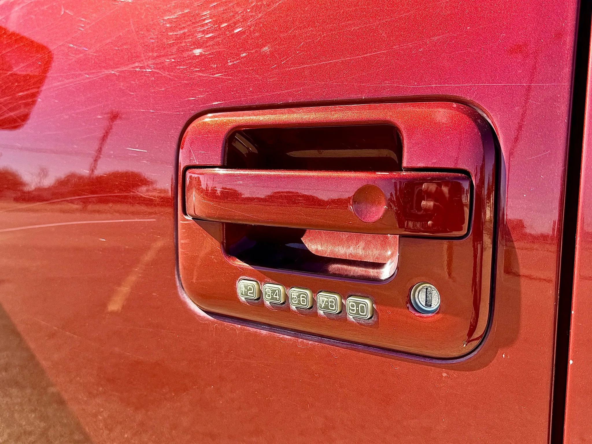 Used 2014 Ford F150 King Ranch w/ King Ranch Luxury Package AWD/4WD image 13