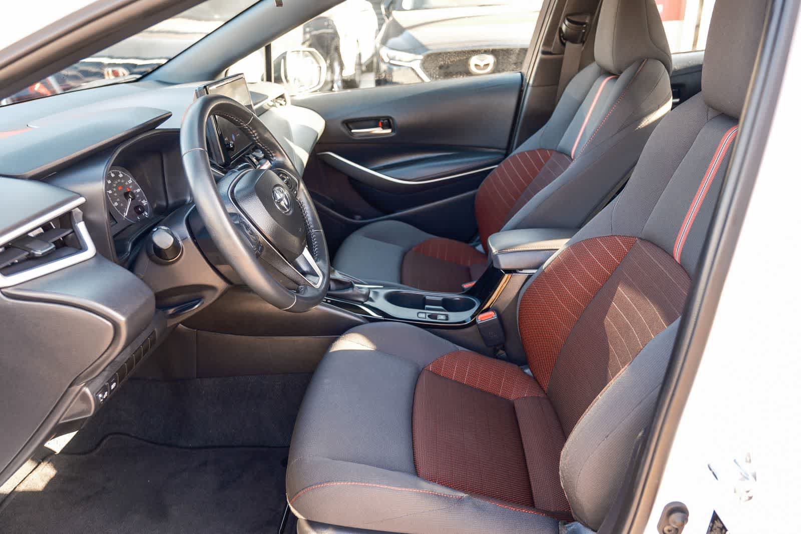 Certified 2025 Toyota Corolla SE w/ Convenience Package FWD image 20