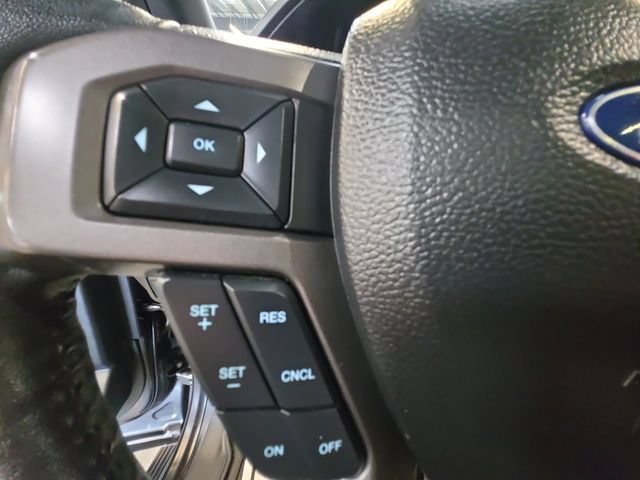 Used 2020 Ford Expedition XLT w/ Equipment Group 202A AWD/4WD image 20