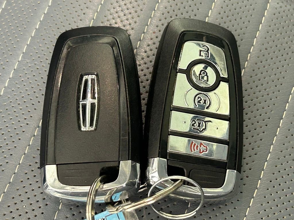 Used 2022 Lincoln Navigator L Black Label AWD/4WD image 42