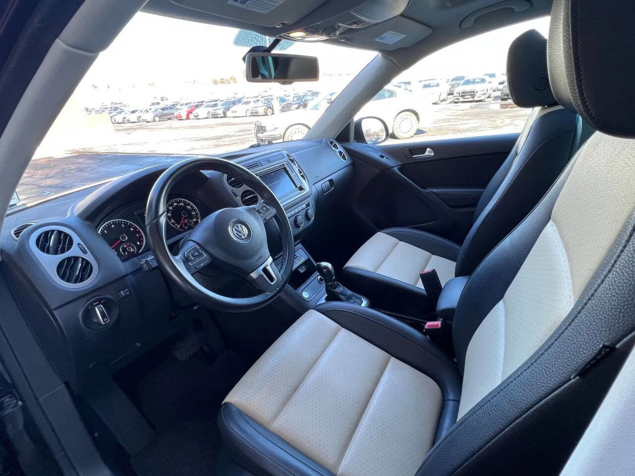 Used 2017 Volkswagen Tiguan Wolfsburg Edition image 13