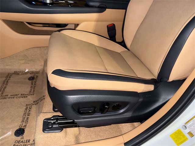 Certified 2025 Lexus RZ 300e 300e Premium image 3