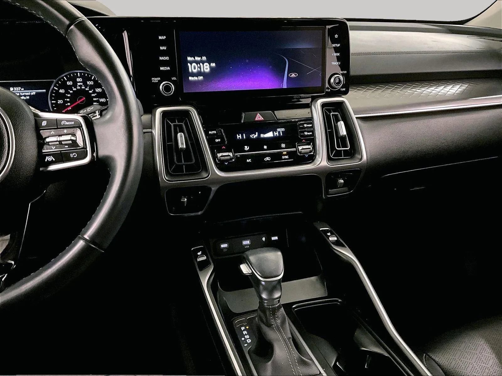 Used 2023 Kia Sorento S w/ Panoramic Sunroof Package image 6