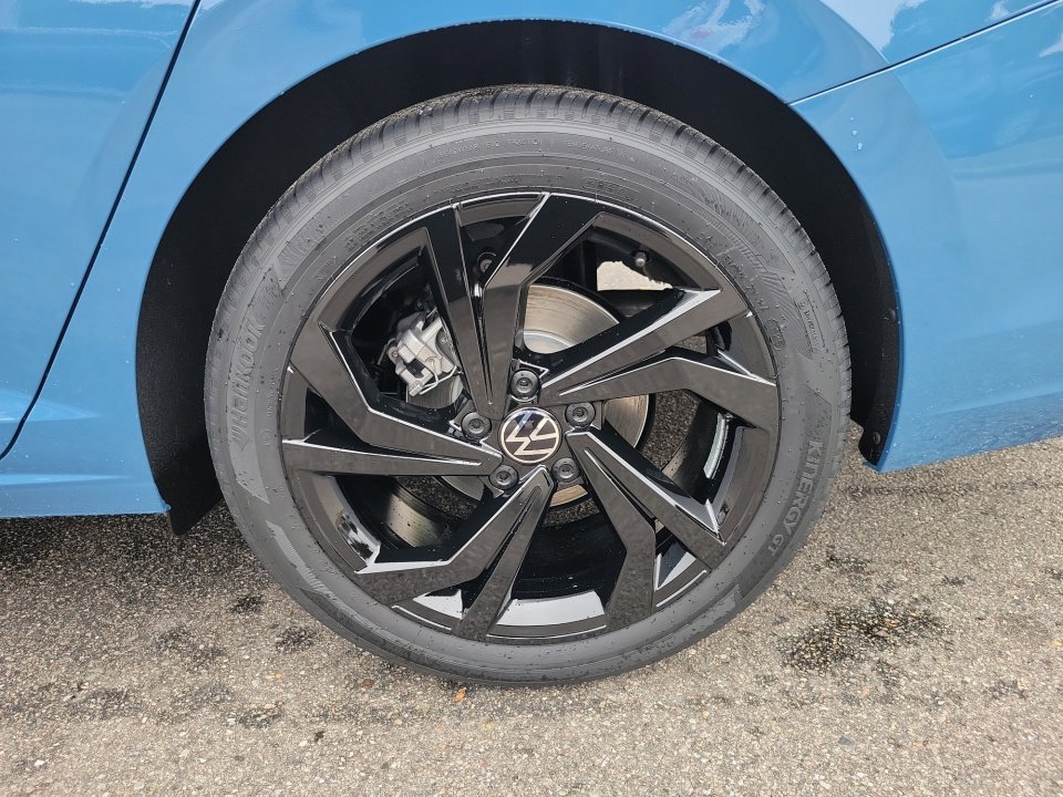 New 2026 Volkswagen Jetta SE image 25