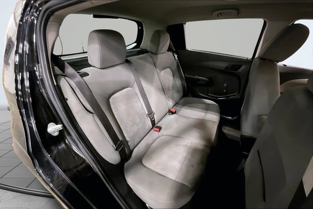 Used 2020 Chevrolet Sonic LT image 27