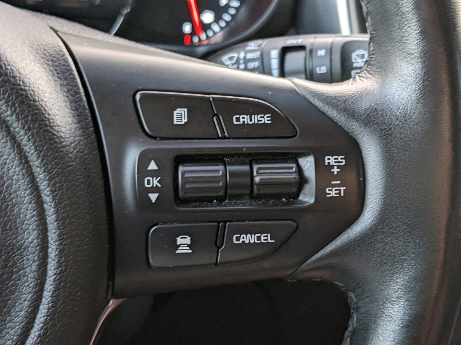 Used 2017 Kia Sorento SX image 25