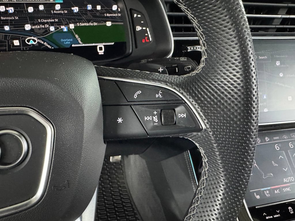 Used 2023 Audi SQ7 Premium Plus AWD/4WD image 29