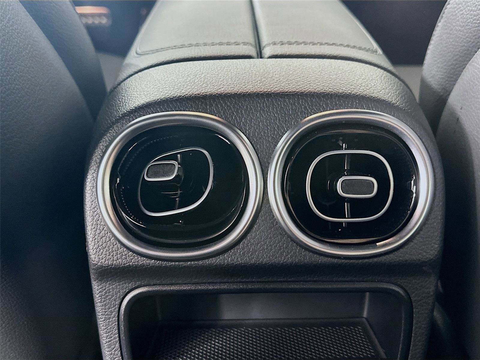 Certified 2025 Mercedes-Benz C 300 4MATIC Sedan image 33