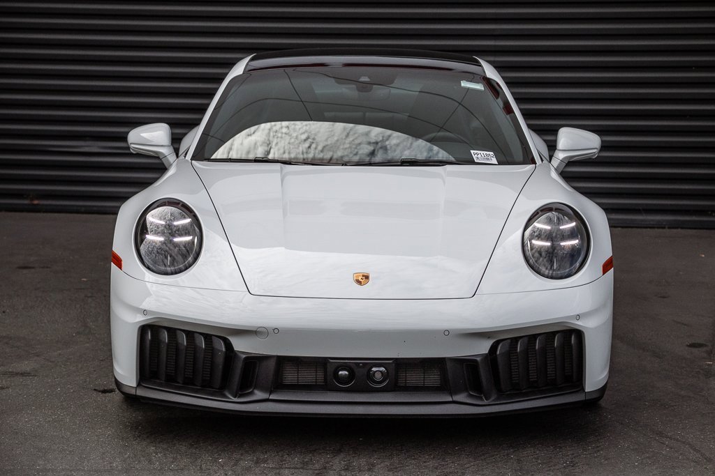 Certified 2025 Porsche 911 Carrera GTS image 7