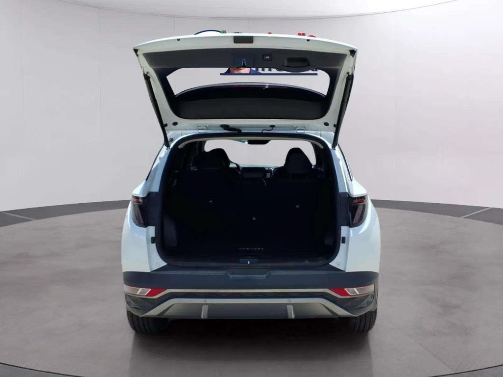 Used 2024 Hyundai Tucson Limited AWD/4WD image 18