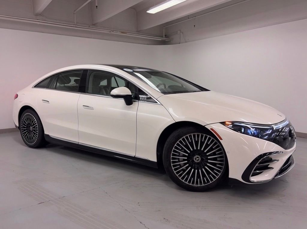 Certified 2023 Mercedes-Benz EQS 580 4MATIC Sedan image 8
