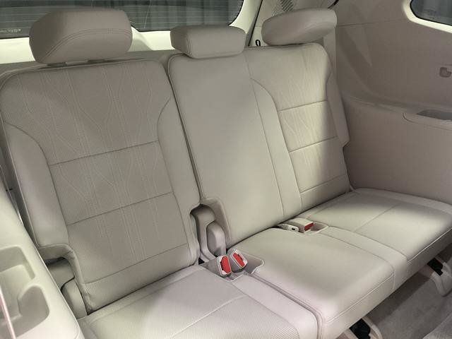 New 2026 Buick Enclave Avenir w/ Super Cruise Package FWD image 17