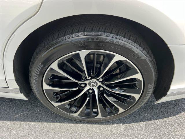 Certified 2023 Lexus LS 500 AWD w/ Luxury Package image 20