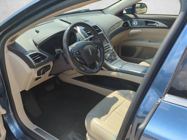 Used 2019 Lincoln MKZ Reserve w/ Luxury Package FWD image 12