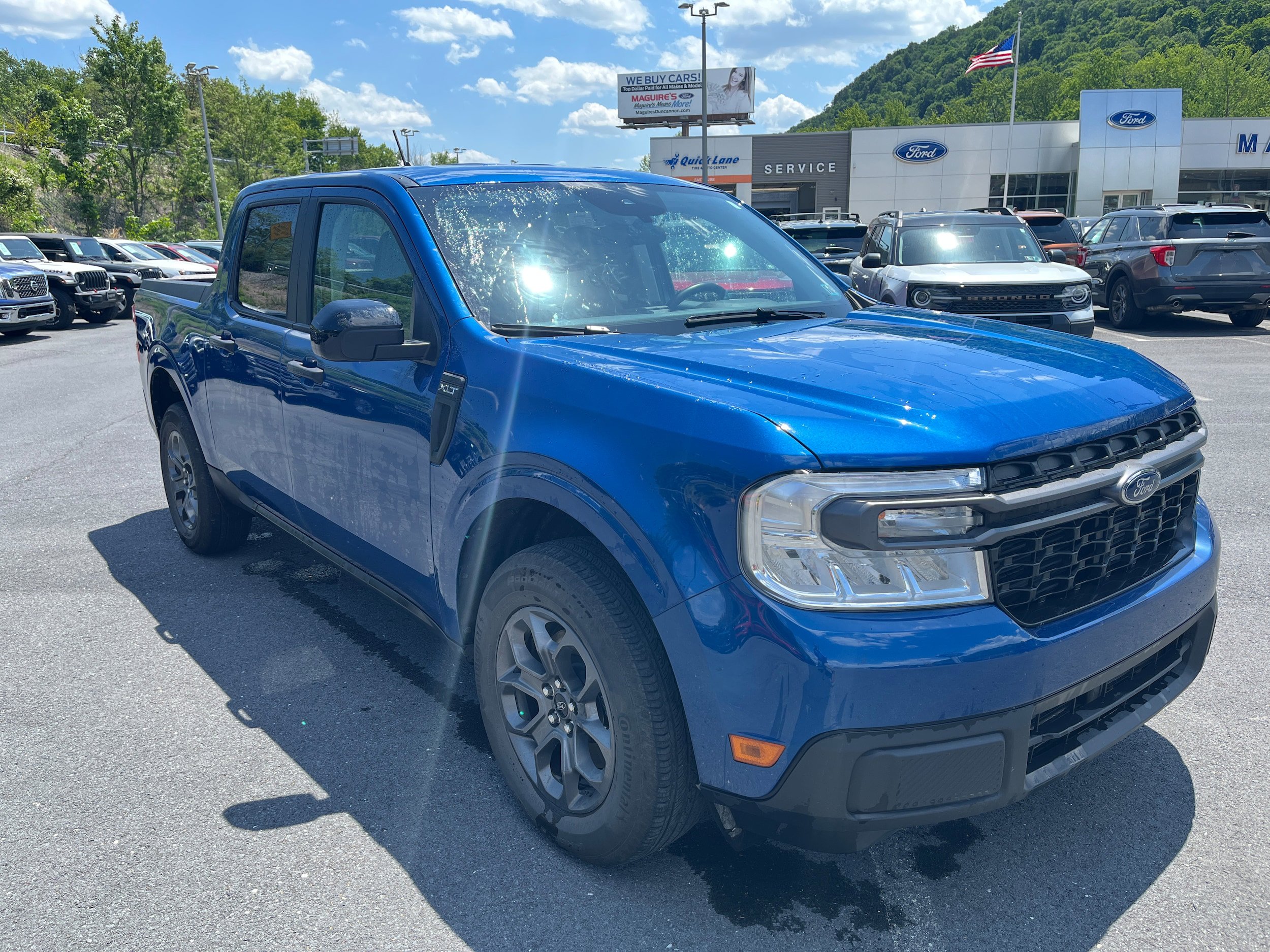 Used 2024 Ford Maverick XLT w/ XLT Luxury Package FWD image 3