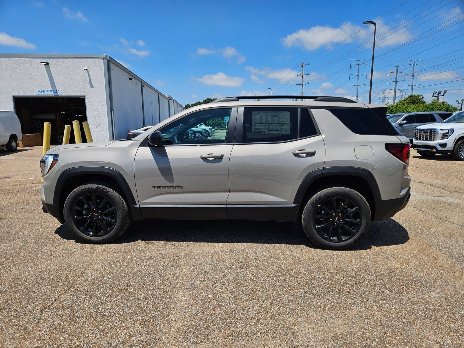 New 2026 GMC Terrain Elevation w/ Elevation Premium Package AWD/4WD image 2