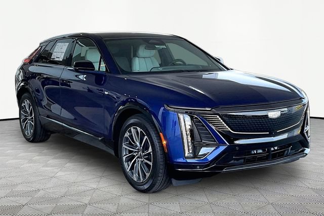 New 2026 Cadillac Lyriq Sport RWD image 1