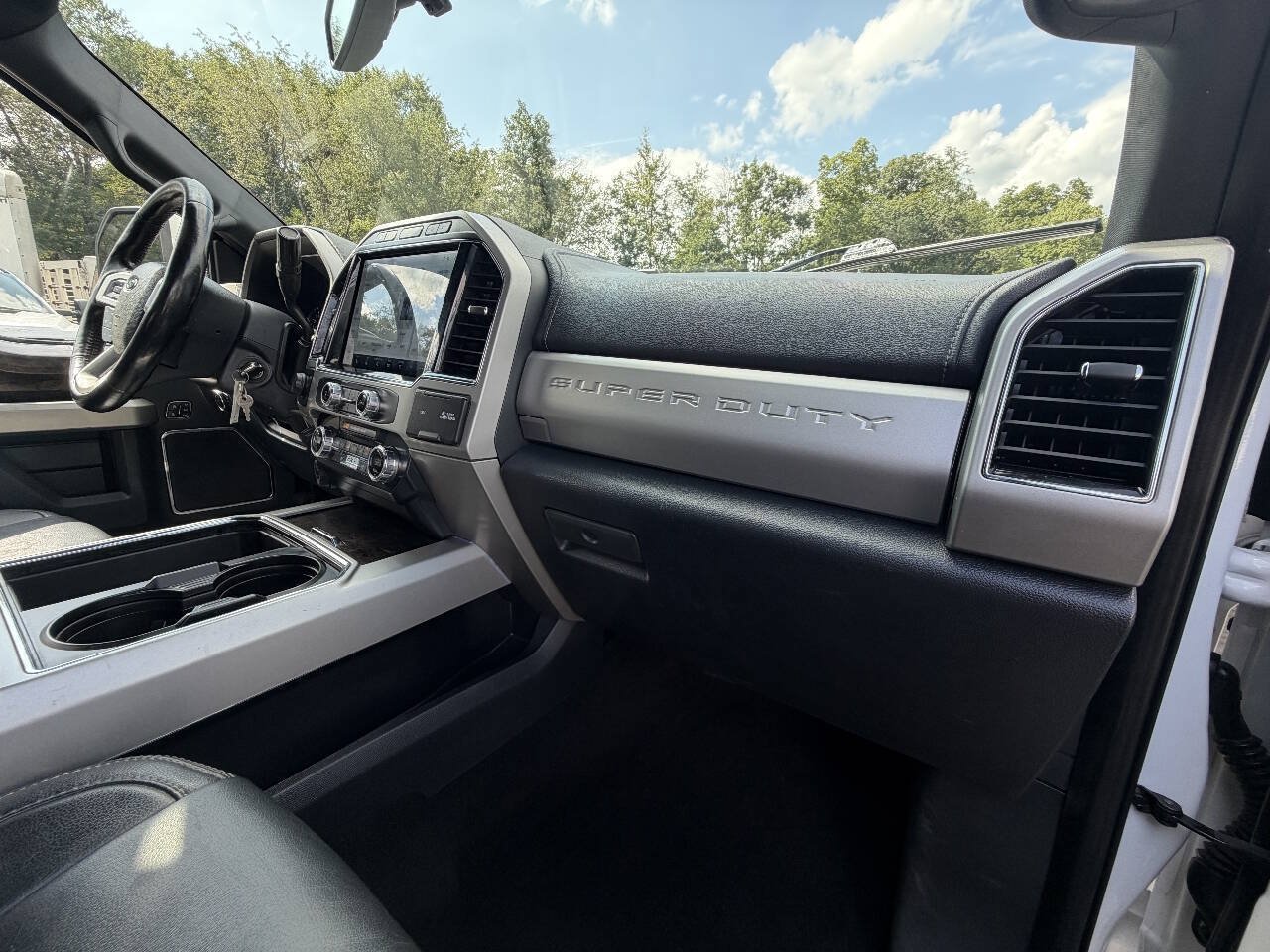 Used 2022 Ford F350 Lariat w/ Lariat Value Package AWD/4WD image 45