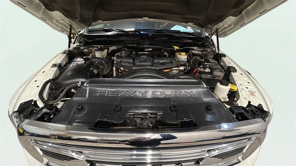 Used 2018 RAM 3500 Laramie Longhorn image 32