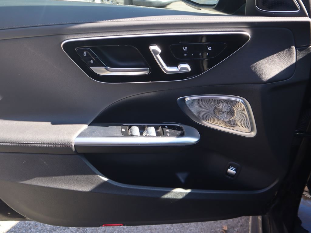 Certified 2025 Mercedes-Benz C 300 Sedan image 17