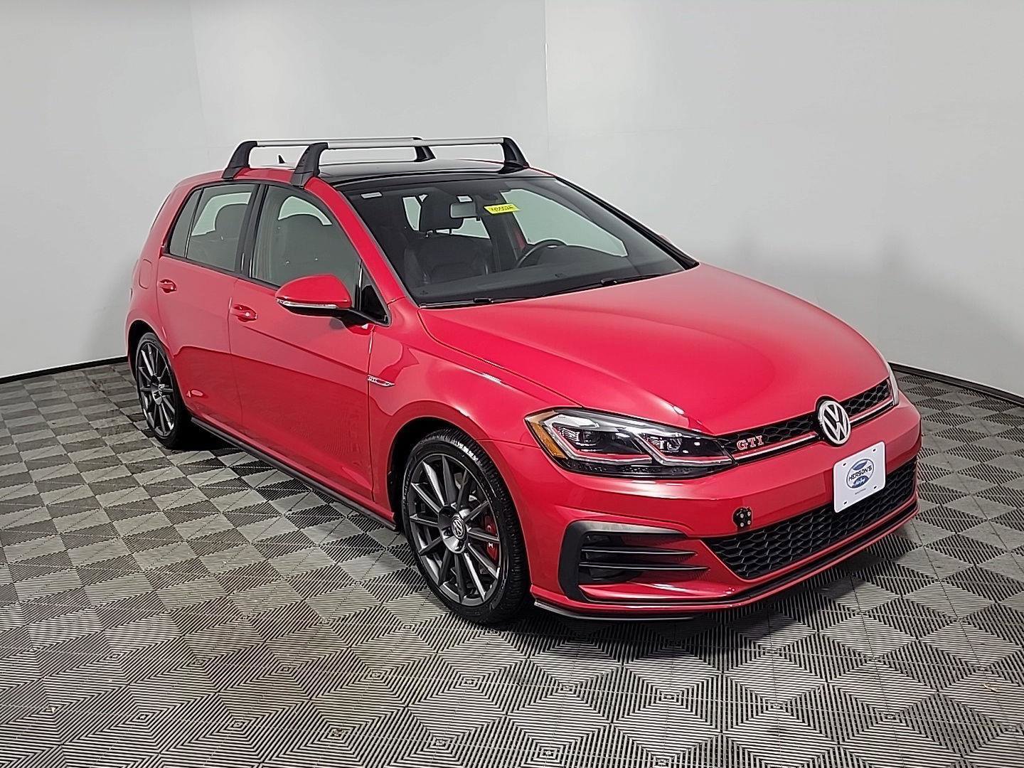 Used 2020 Volkswagen GTI Autobahn image 1