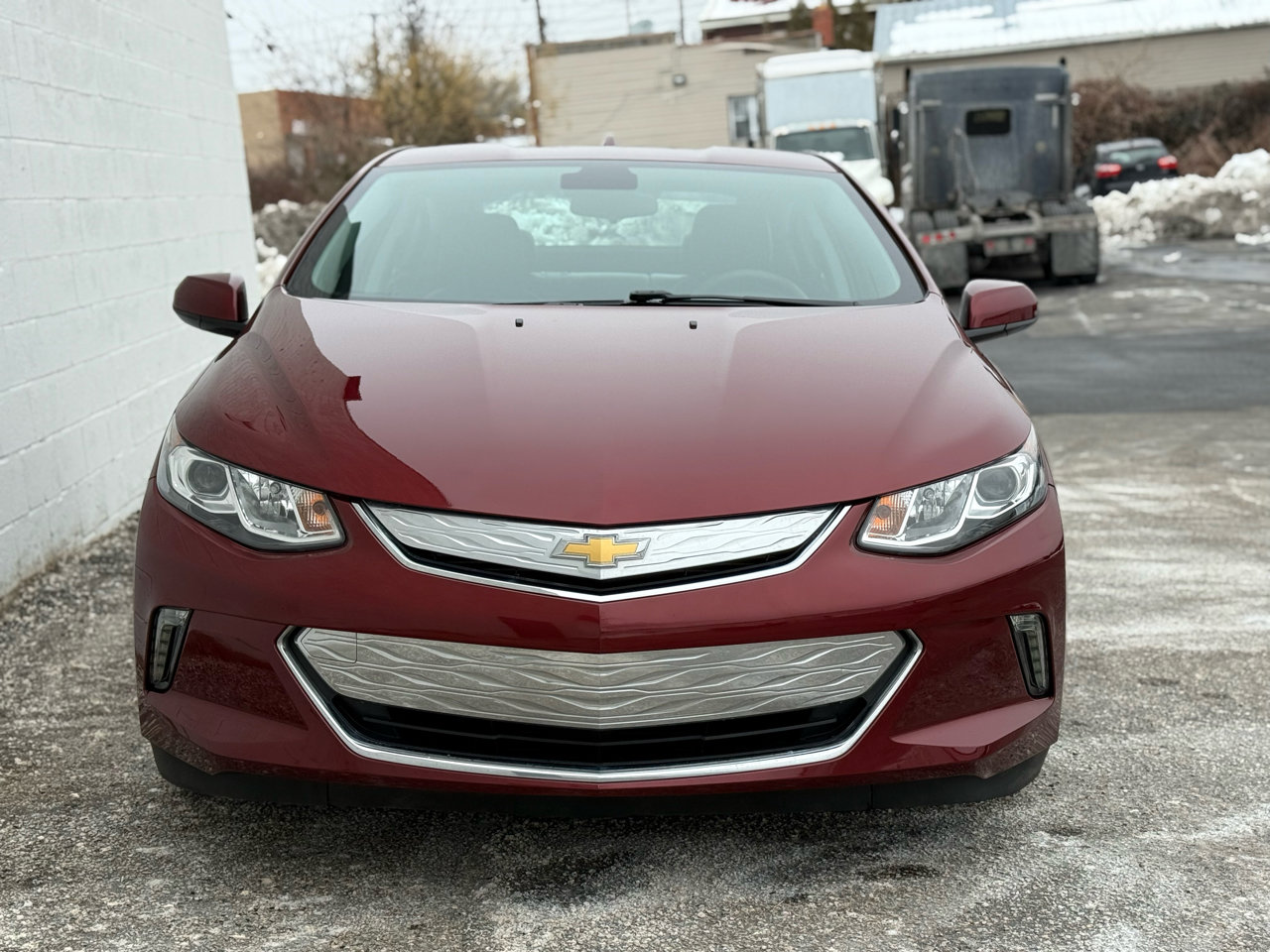 Used 2017 Chevrolet Volt LT w/ Comfort Package image 5