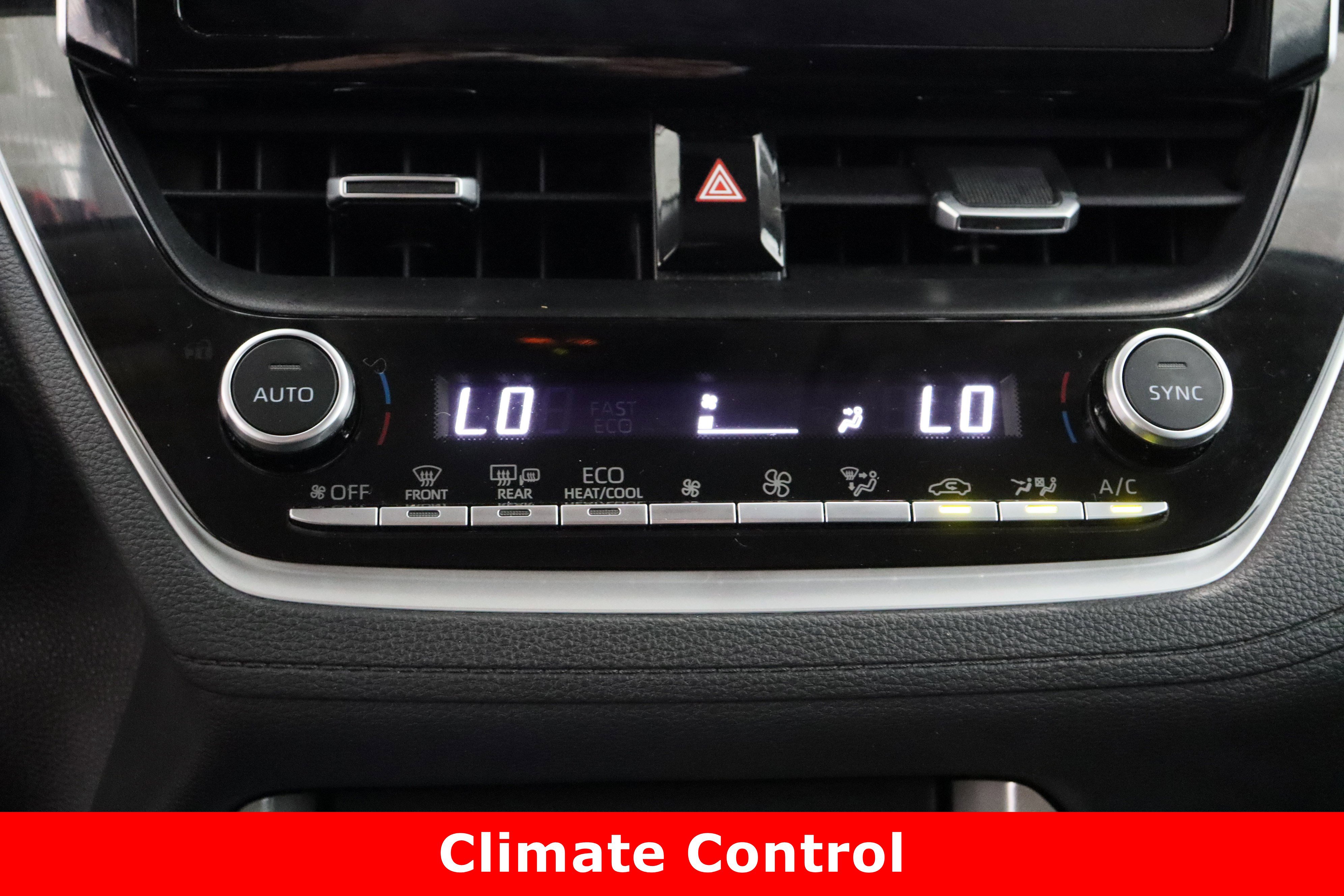Used 2025 Toyota Corolla Cross XLE image 20