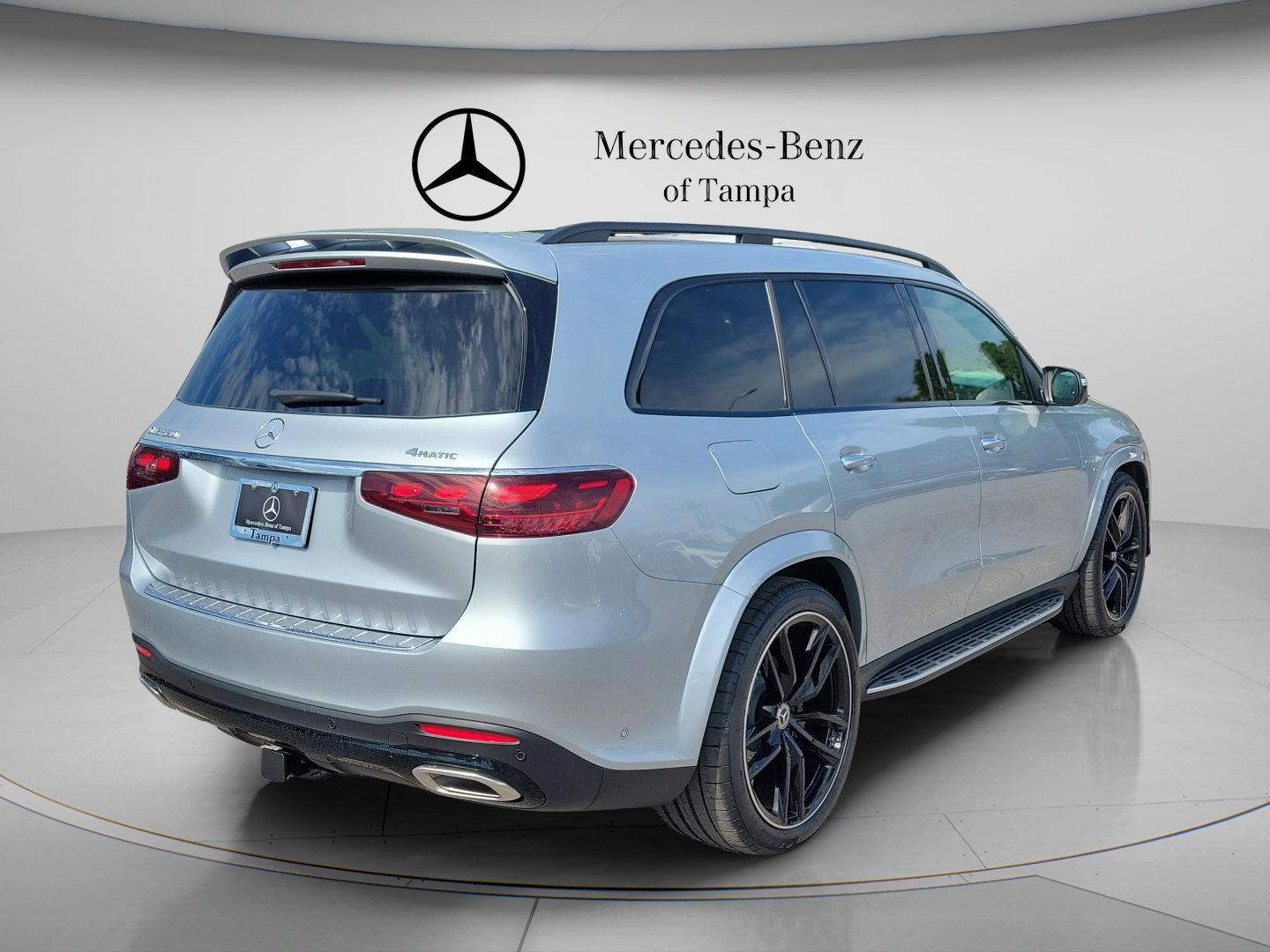New 2026 Mercedes-Benz GLS 580 4MATIC image 3