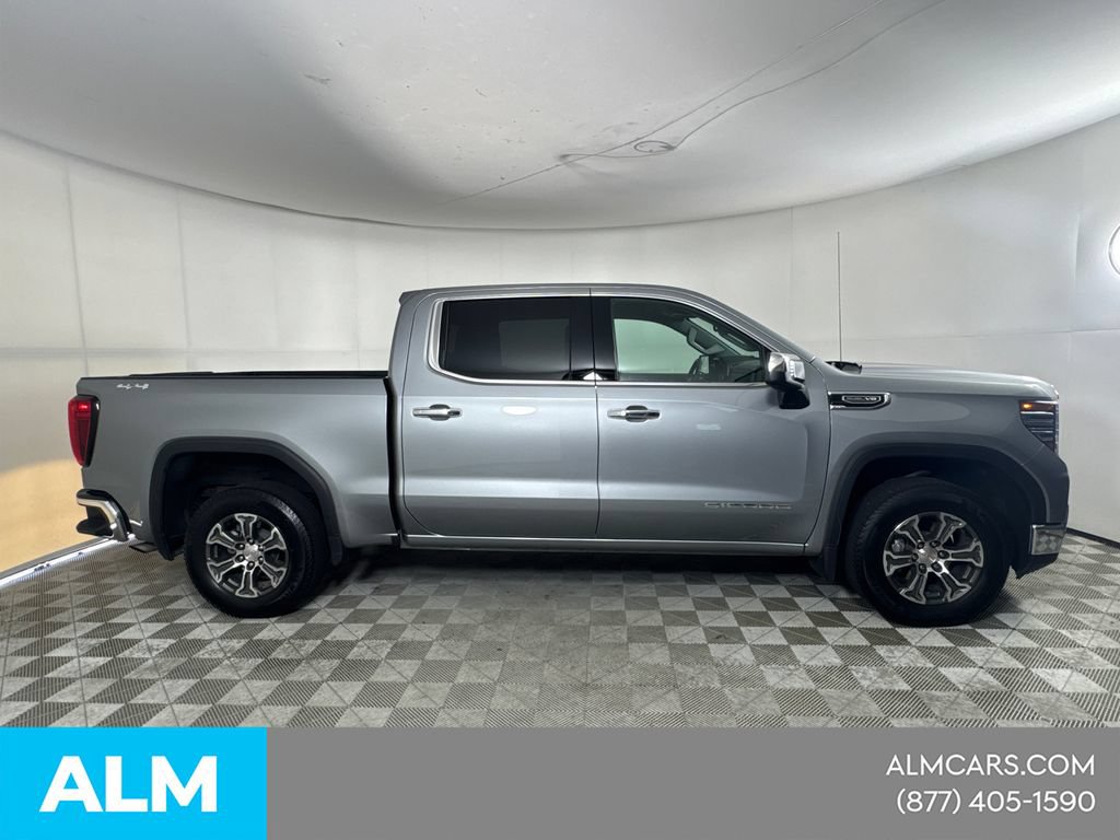 Used 2026 GMC Sierra 1500 SLT AWD/4WD image 5
