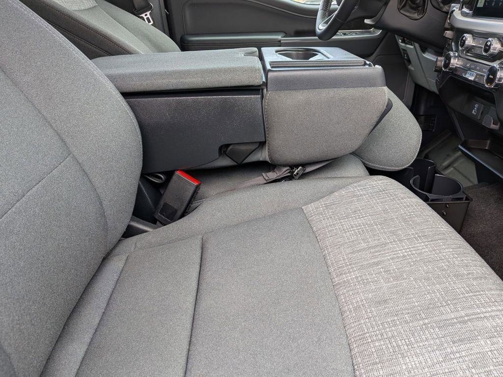 Used 2022 Ford F150 XLT w/ Equipment Group 302A High AWD/4WD image 30