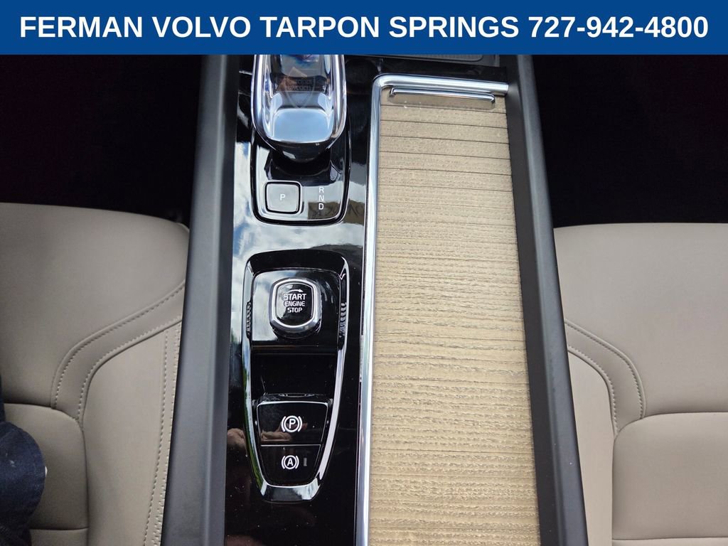 New 2026 Volvo XC60 B5 Plus w/ Protection Package Premier AWD/4WD image 26