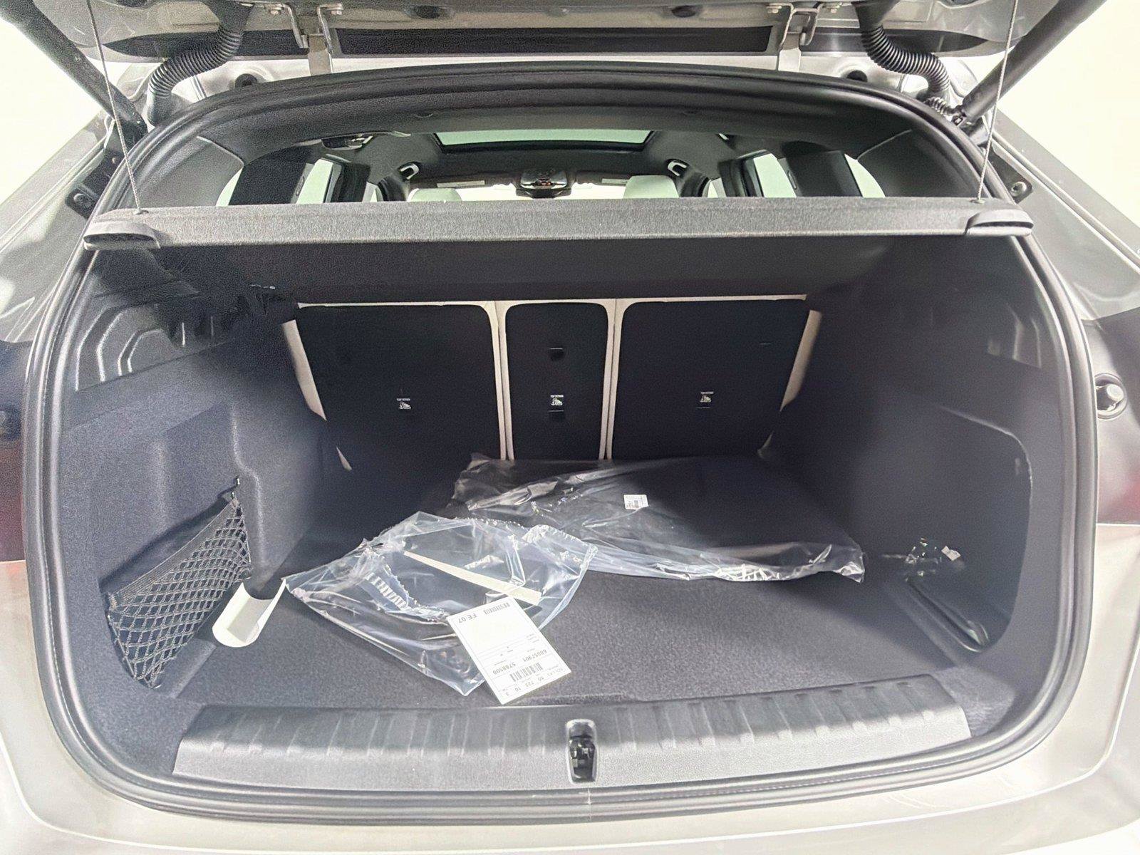 New 2027 BMW X1 xDrive28i AWD/4WD image 26