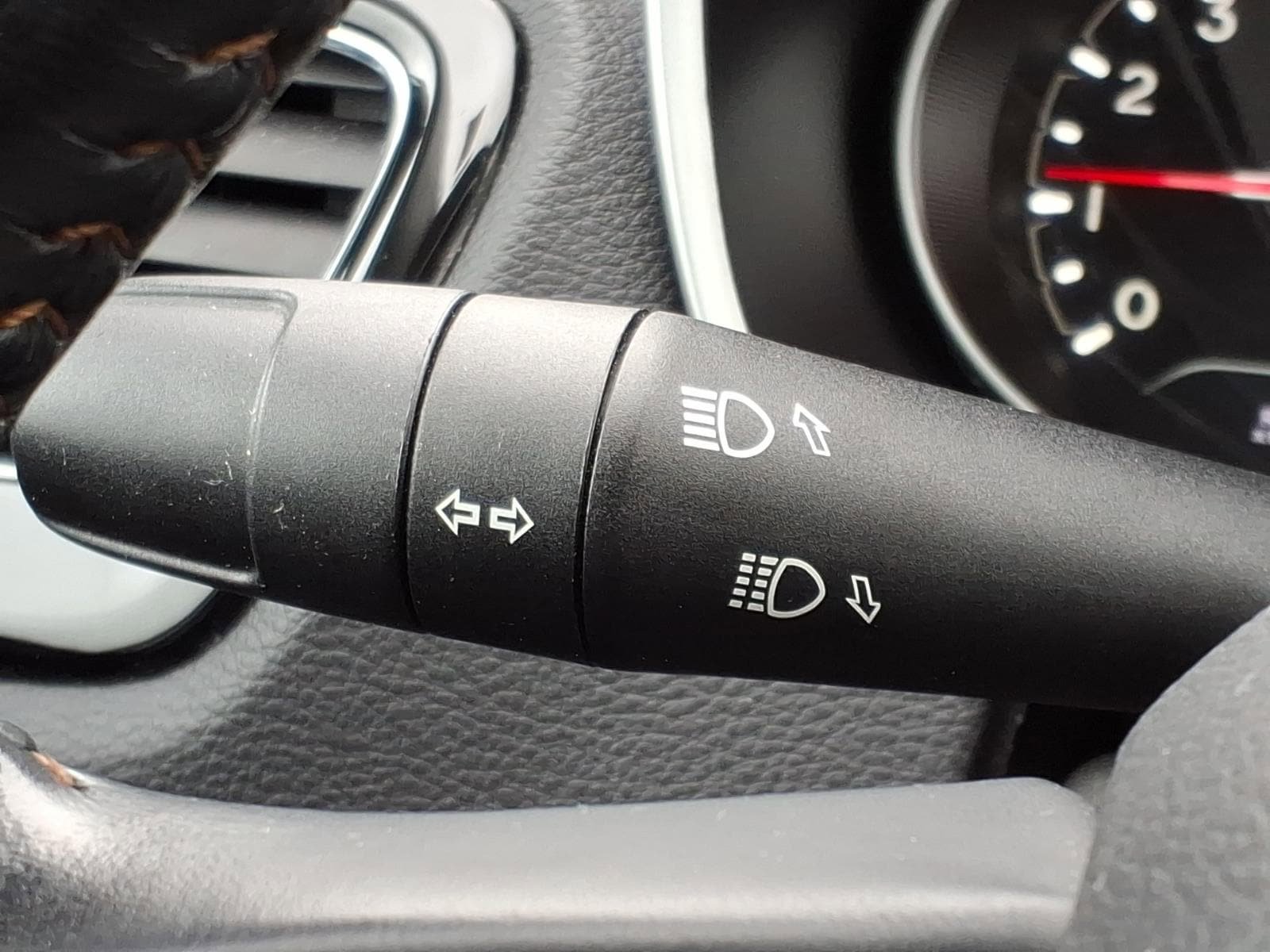 Used 2021 Jeep Compass Limited image 19