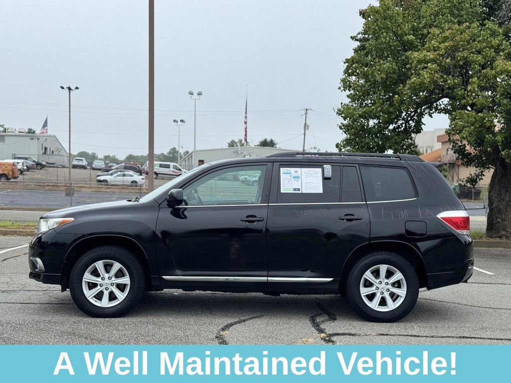 Used 2013 Toyota Highlander SE image 4