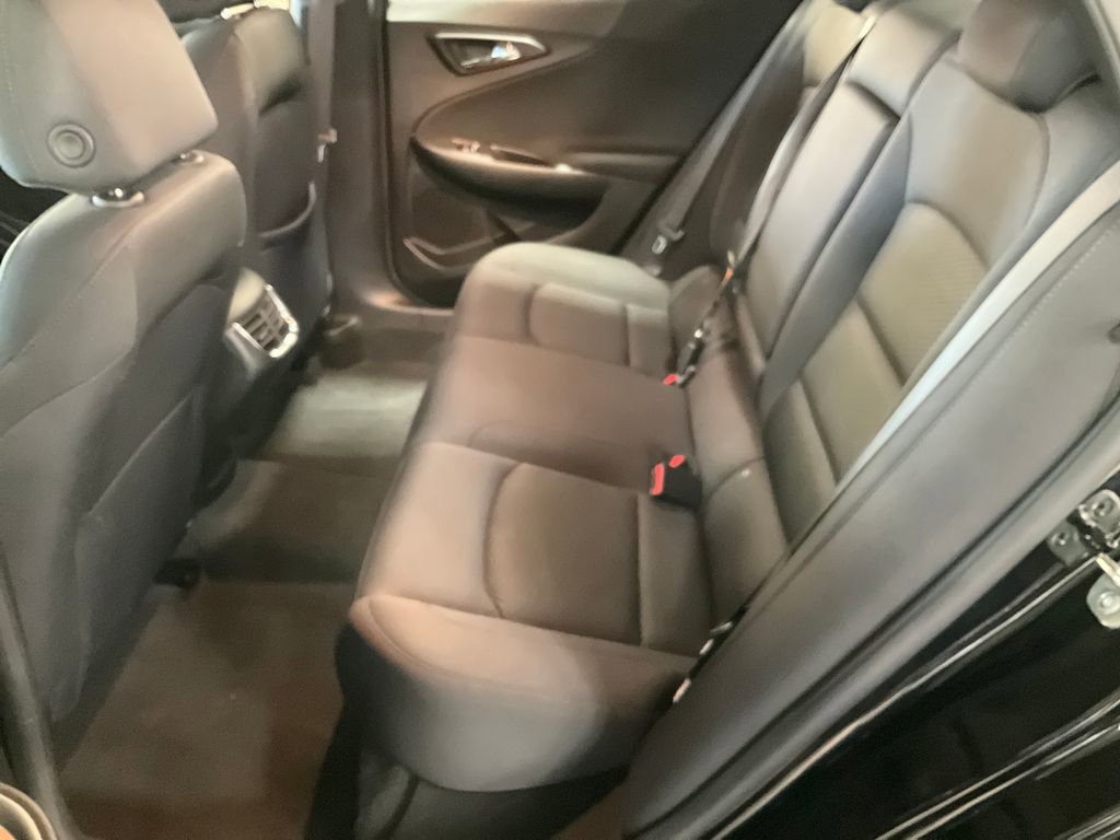 Used 2025 Chevrolet Malibu LT FWD image 26