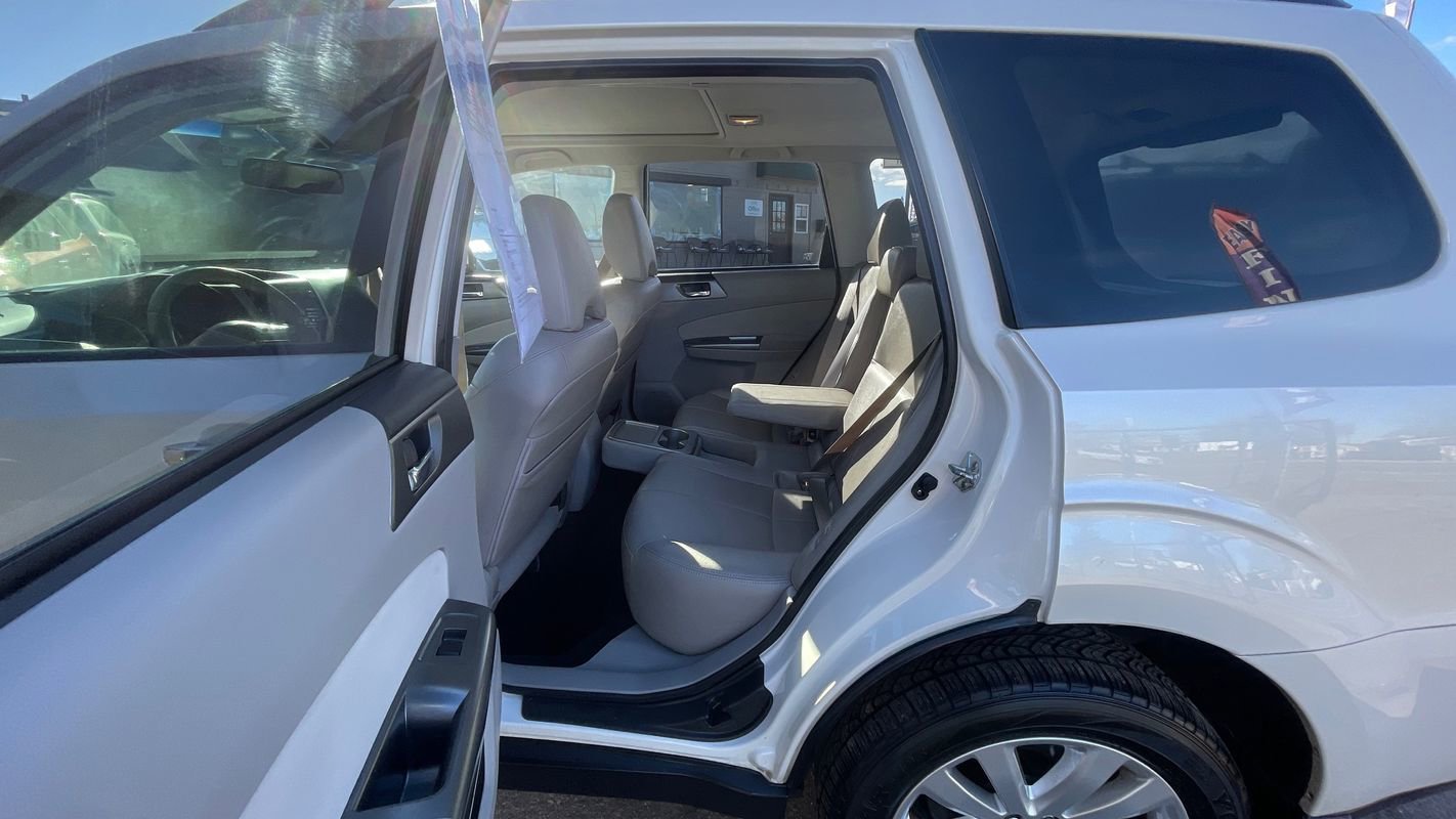 Used 2012 Subaru Forester 2.5X Limited image 20