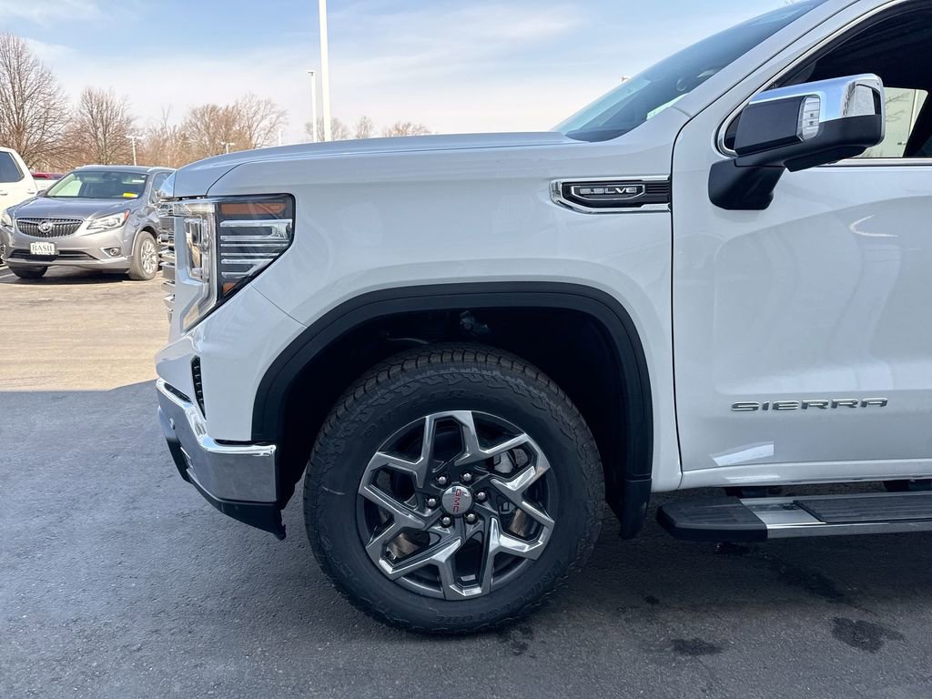 New 2026 GMC Sierra 1500 SLT image 30