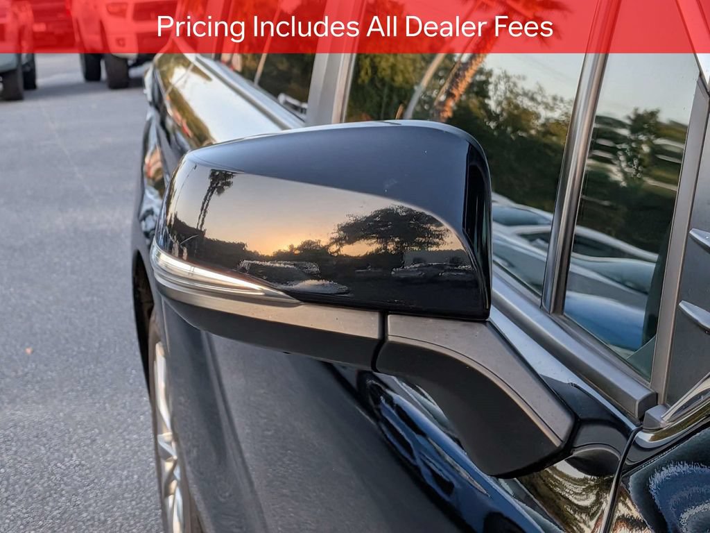 Certified 2023 Toyota Sienna Limited FWD image 13