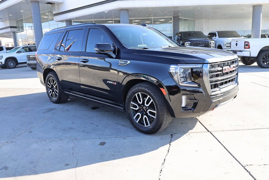 Used 2023 GMC Yukon AT4 w/ AT4 Premium Plus Package AWD/4WD image 8