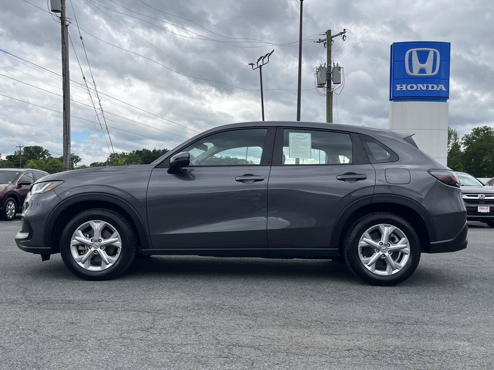 Certified 2024 Honda HR-V LX image 11